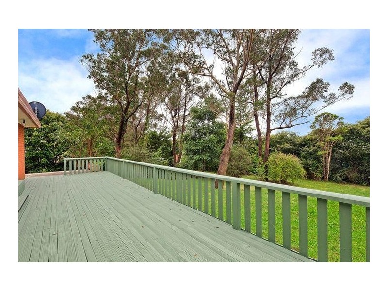 31 Flora Street, Wentworth Falls NSW 2782