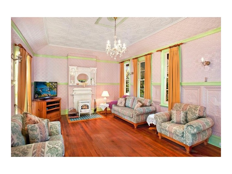 11 Blackheath Street, Leura NSW 2780