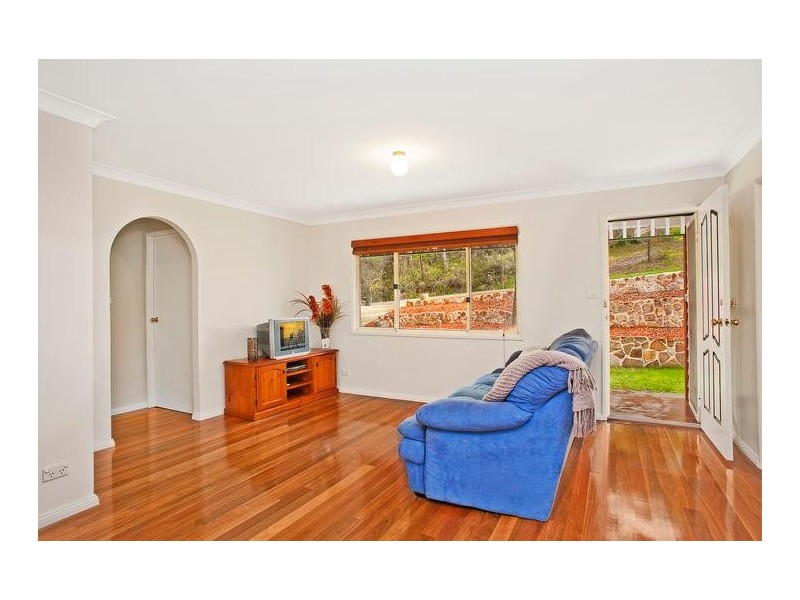 4 Claines Crescent, Wentworth Falls NSW 2782