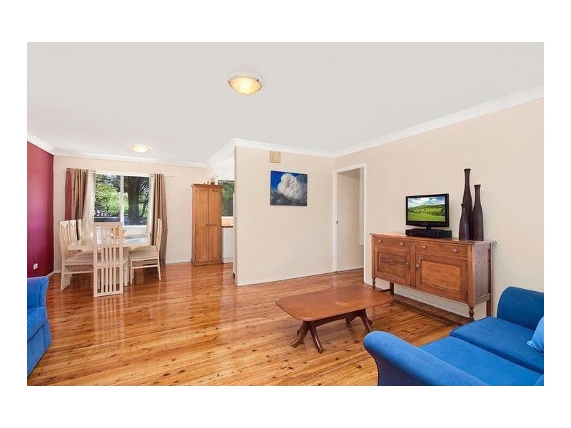 11 Mimosa Avenue, Wentworth Falls NSW 2782