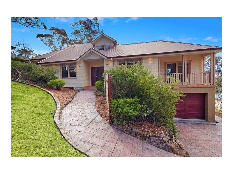 18 Cook Street, Leura NSW 2780