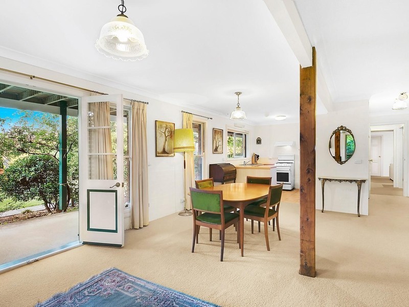 15 Badgerys Crescent, Lawson NSW 2783