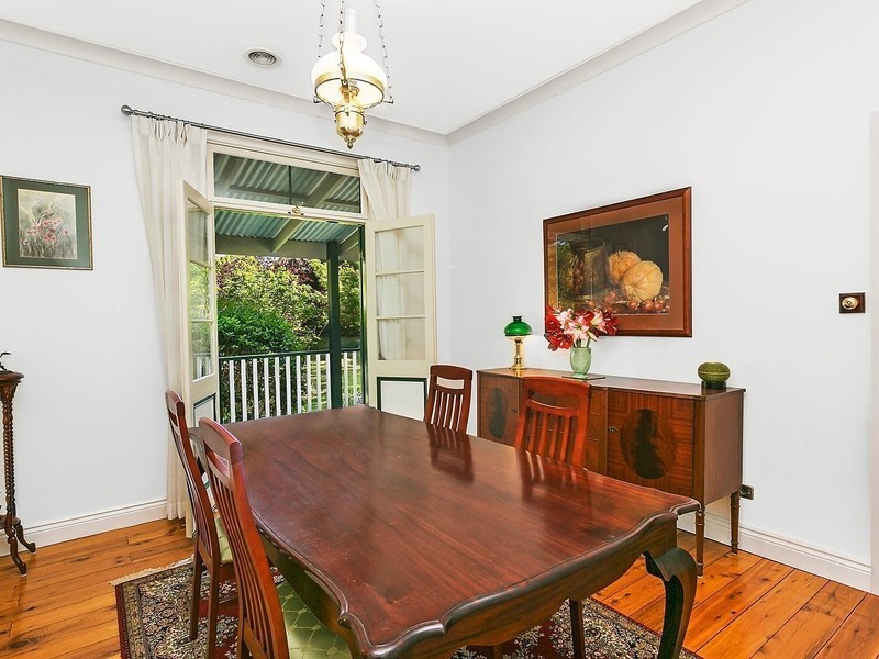 15 Badgerys Crescent, Lawson NSW 2783