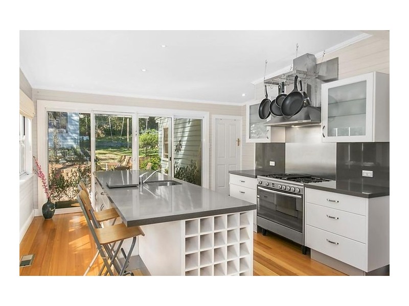 15 Gordon Avenue, Blackheath NSW 2785