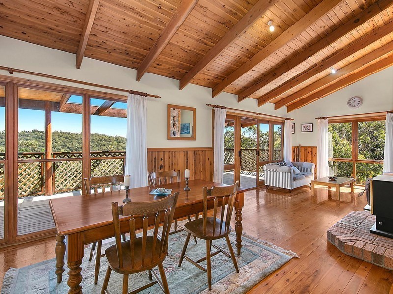 10 Rawson Parade, Leura NSW 2780