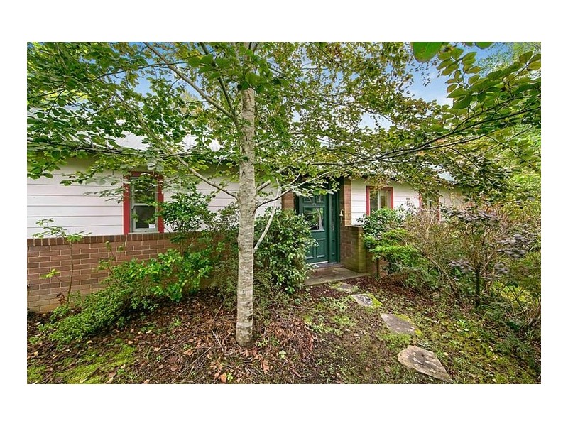 18 Morven Road, Leura NSW 2780