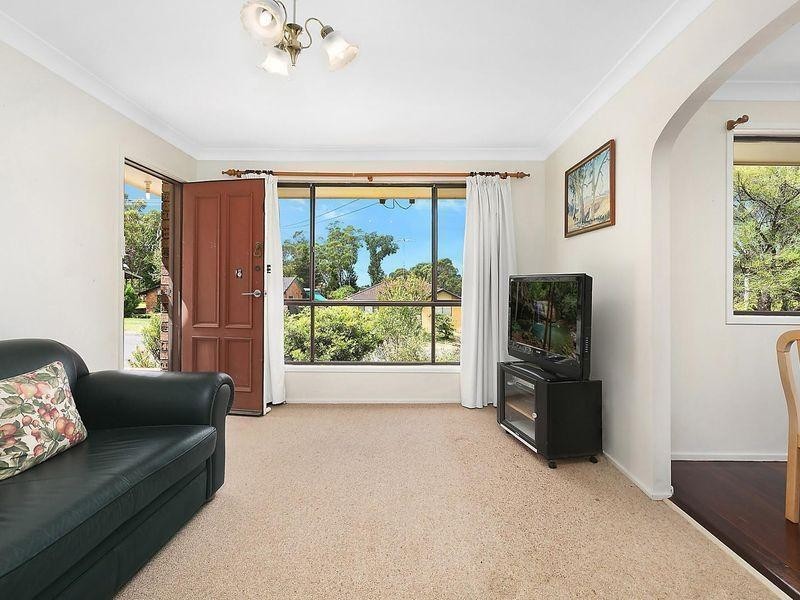 34 Hill Street, Wentworth Falls NSW 2782