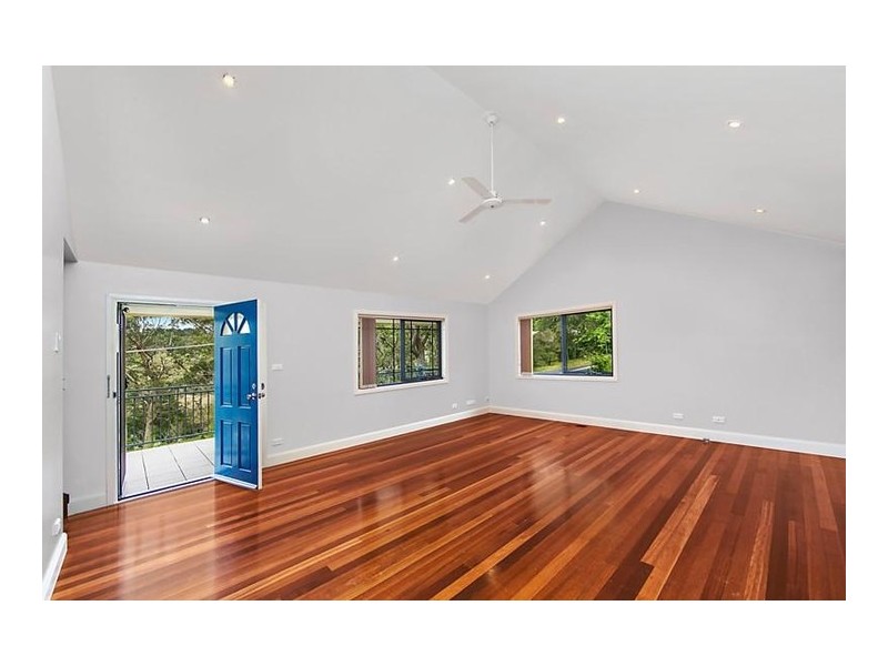 16 Wood Street, Wentworth Falls NSW 2782