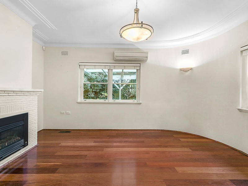 7 Blackheath Street, Leura NSW 2780