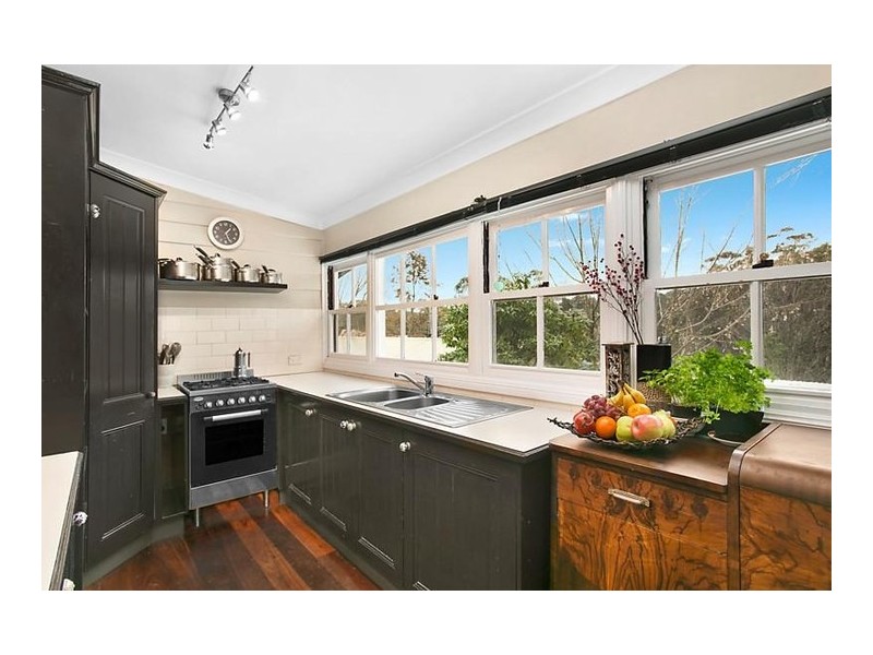 15 Kundibar Street, Katoomba NSW 2780