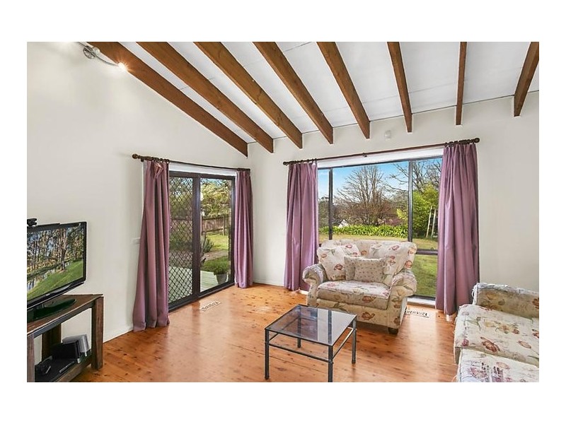 44 Bass Road, Wentworth Falls NSW 2782