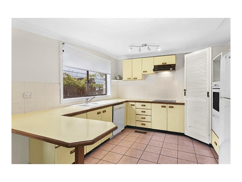 44 Bass Road, Wentworth Falls NSW 2782