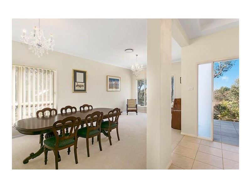 12 Flora Street, Wentworth Falls NSW 2782