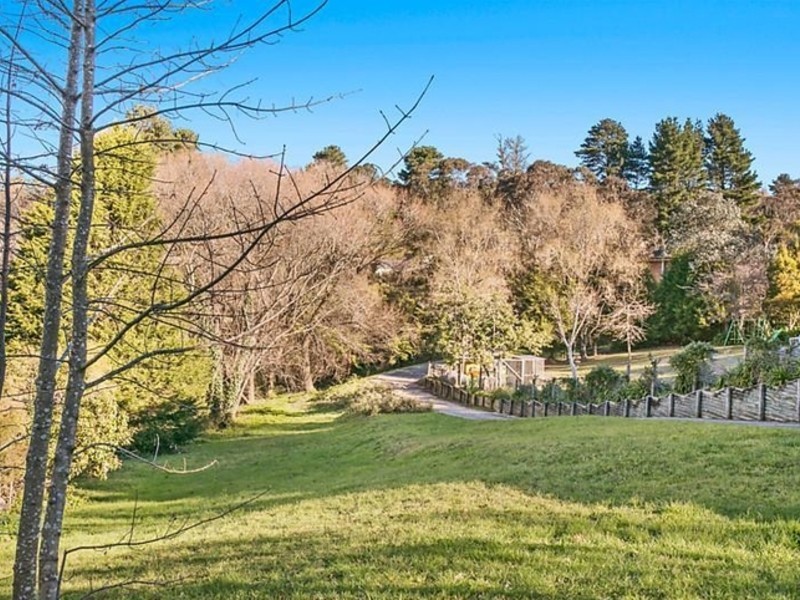 31 Kurrawang Street, Leura NSW 2780