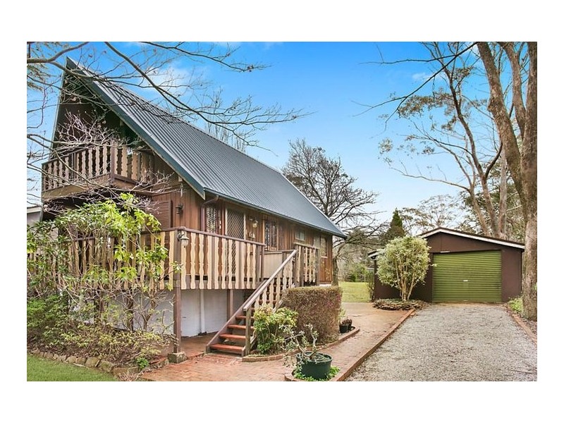72 Banksia Road, Wentworth Falls NSW 2782