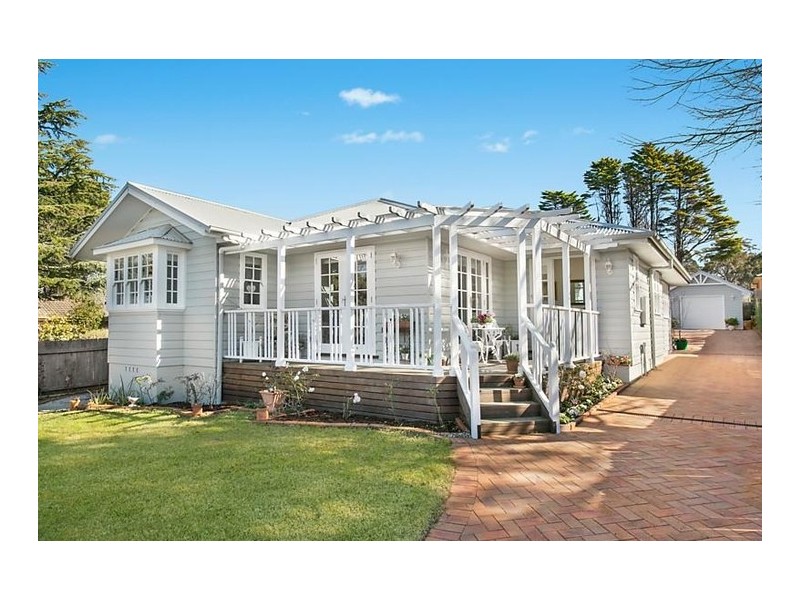 7 Murphys Lane, Wentworth Falls NSW 2782