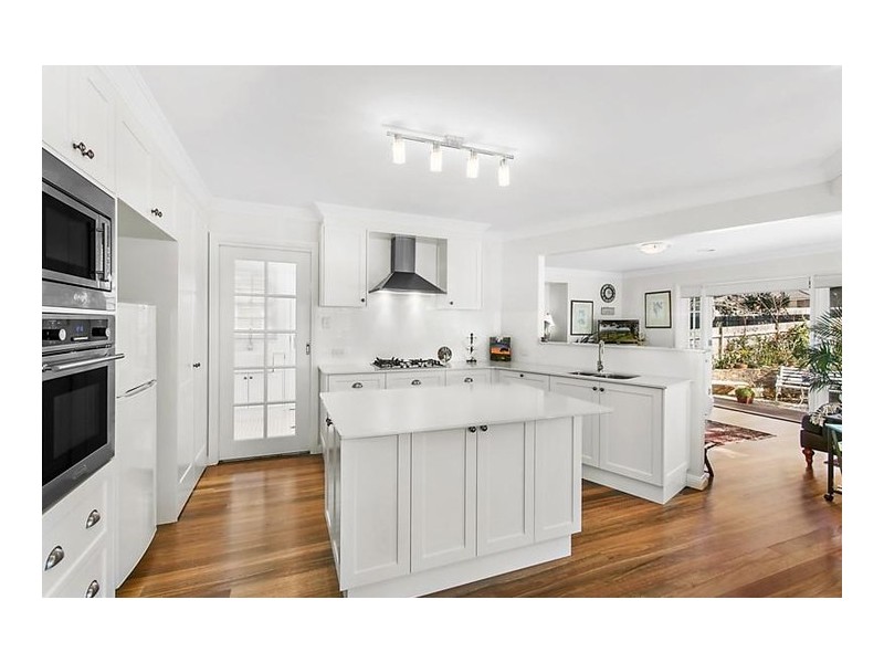 7 Murphys Lane, Wentworth Falls NSW 2782