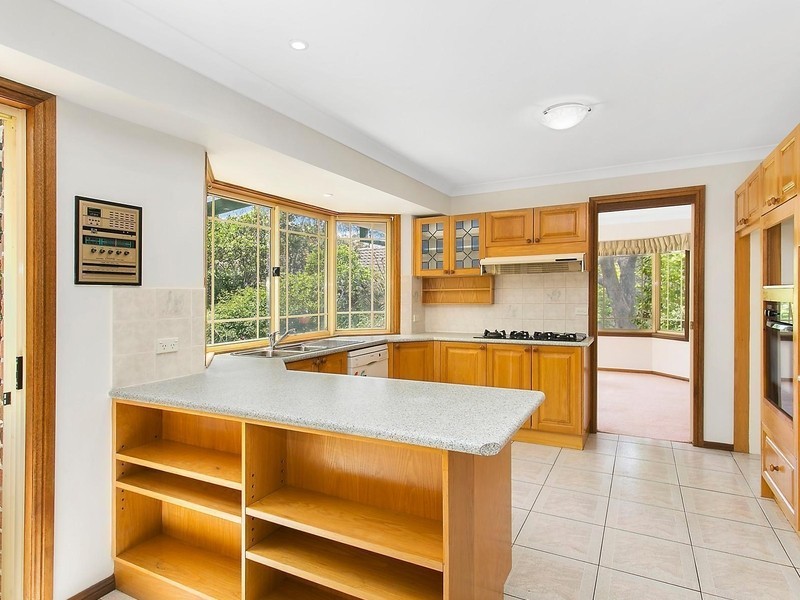 106 Henderson Road, Wentworth Falls NSW 2782