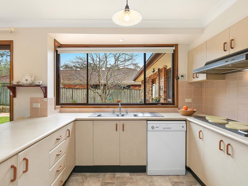 4 Evergreen Circle, Wentworth Falls NSW 2782