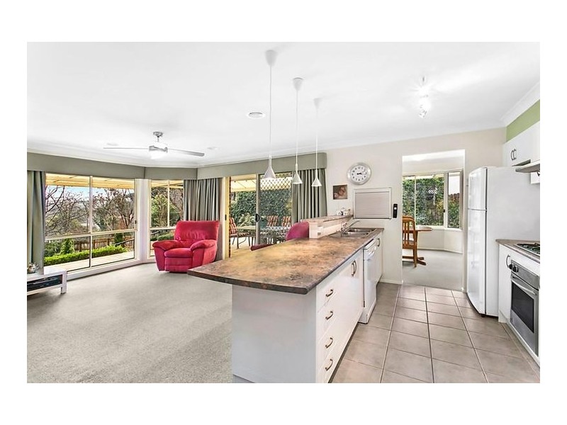 9 Yester Road, Wentworth Falls NSW 2782