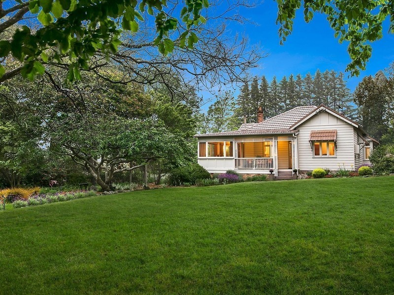 31 Morven Road, Leura NSW 2780