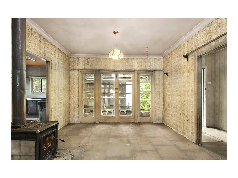 5 Bermuka Avenue, Wentworth Falls NSW 2782