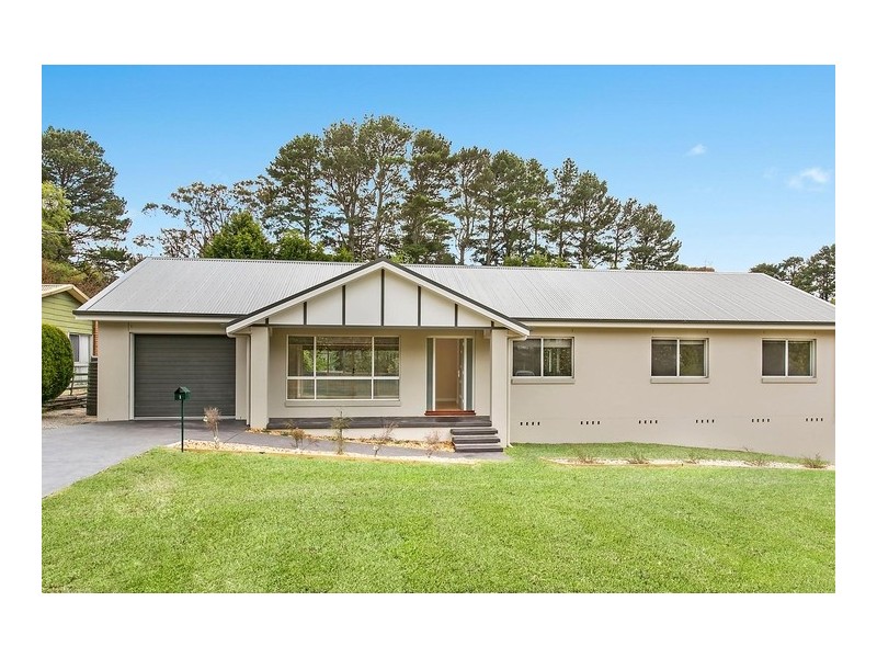 1 Wall Street, Wentworth Falls NSW 2782