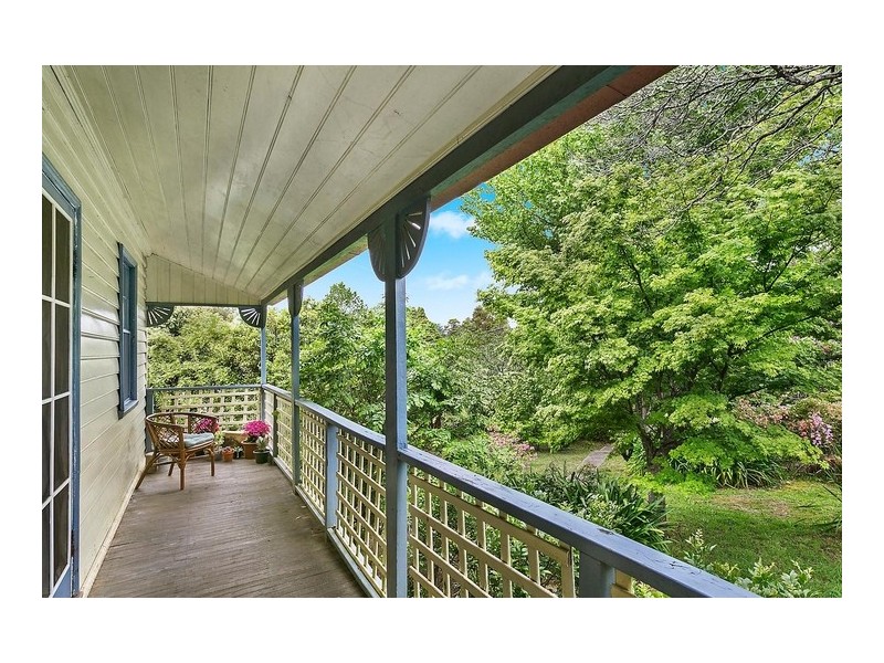 15 Cascade Street, Wentworth Falls NSW 2782