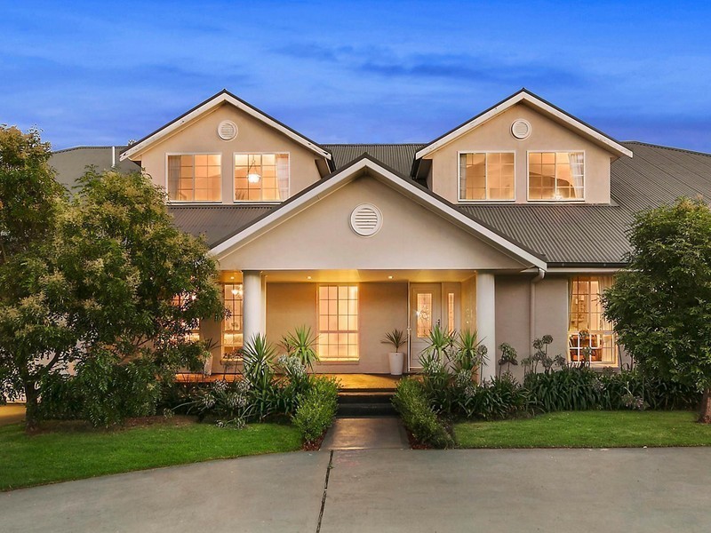 9 Curtin Place, Lithgow NSW 2790
