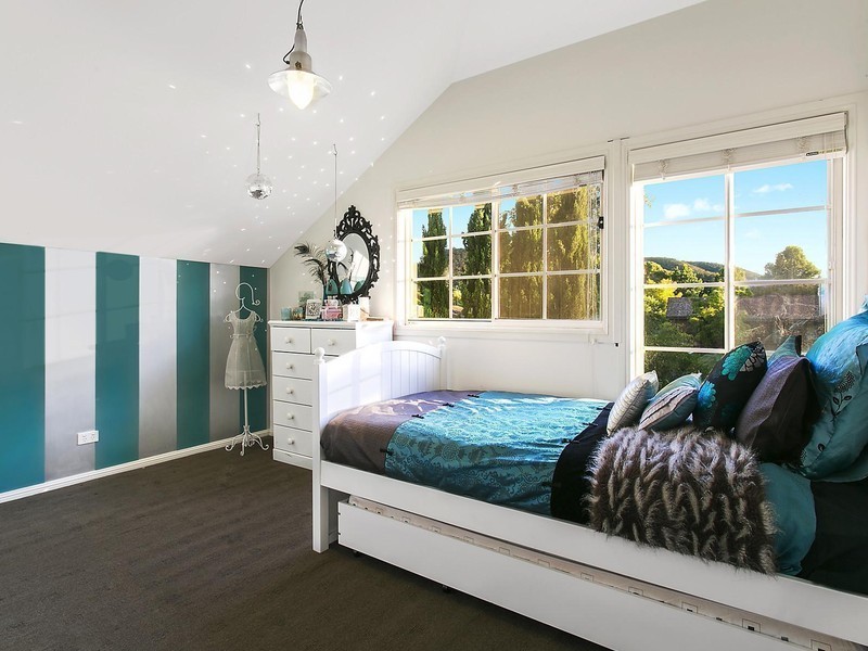 9 Curtin Place, Lithgow NSW 2790