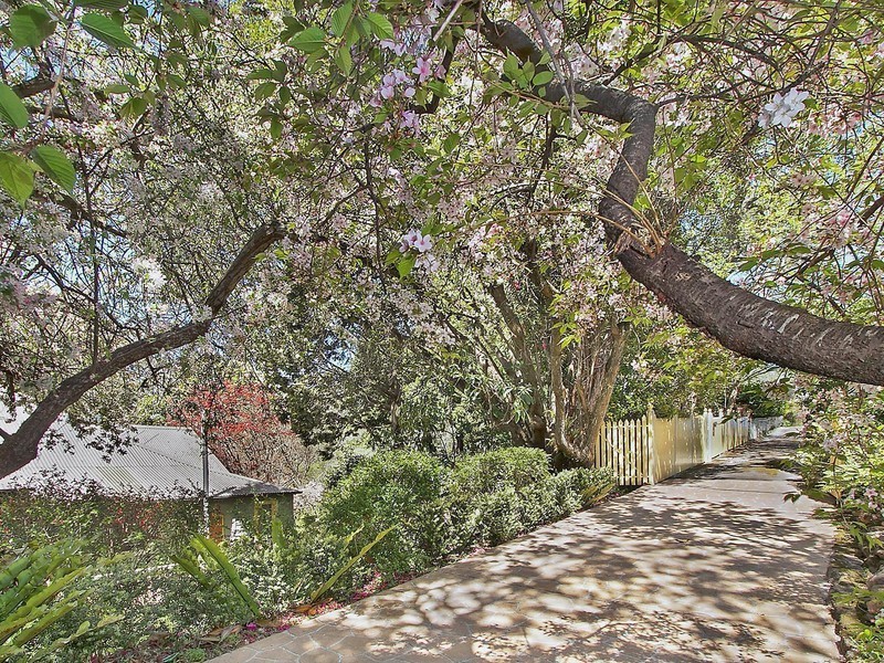 9-19 Henderson Road, Wentworth Falls NSW 2782