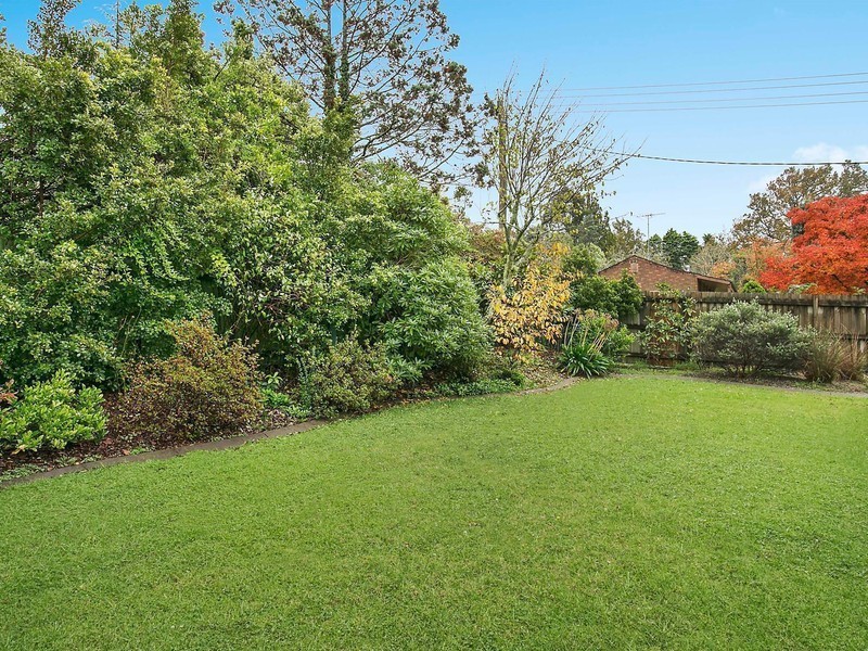 65 Pritchard Street, Wentworth Falls NSW 2782