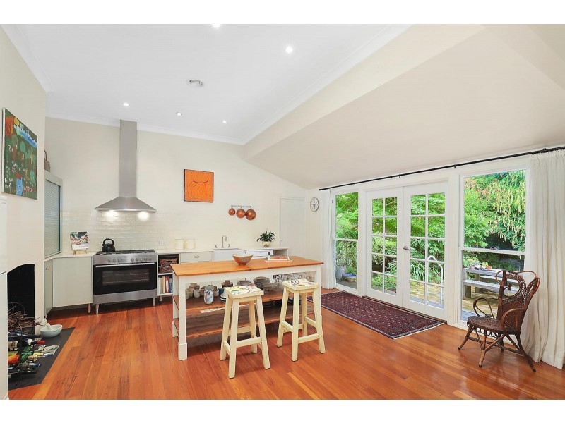 8 Olympian Parade, Leura NSW 2780