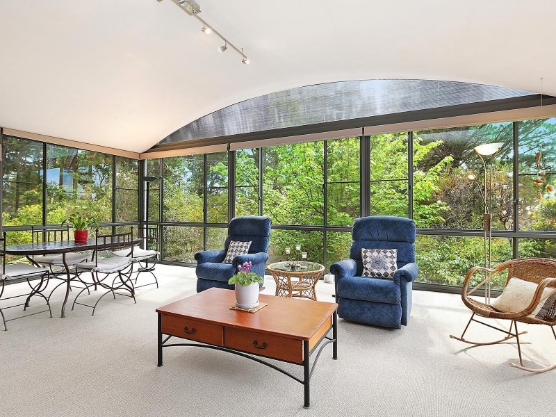 2 Queen Elizabeth Drive, Wentworth Falls NSW 2782