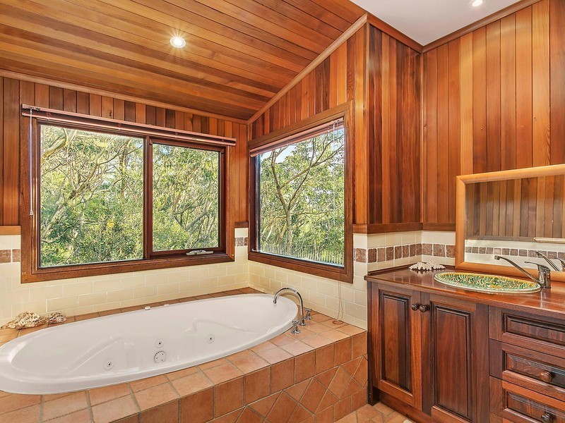 33 Everglades Avenue, Leura NSW 2780