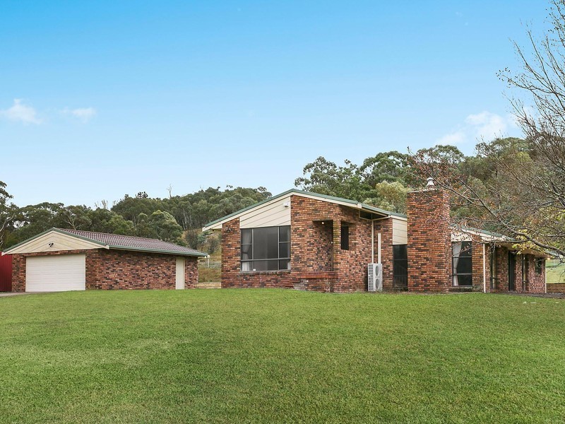 29 Surveyors Way, Lithgow NSW 2790
