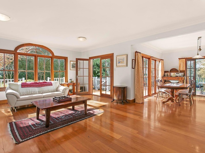 4244 Jamieson Street, Wentworth Falls NSW 2782 McGrath Wentworth