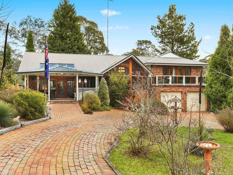 71 Clarence Road, Blackheath NSW 2785