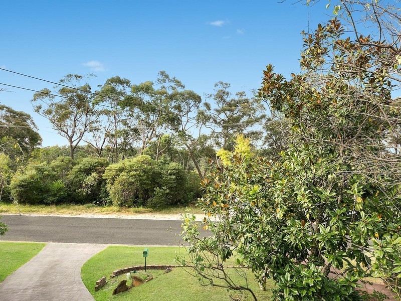 43 Westbourne Avenue, Wentworth Falls NSW 2782
