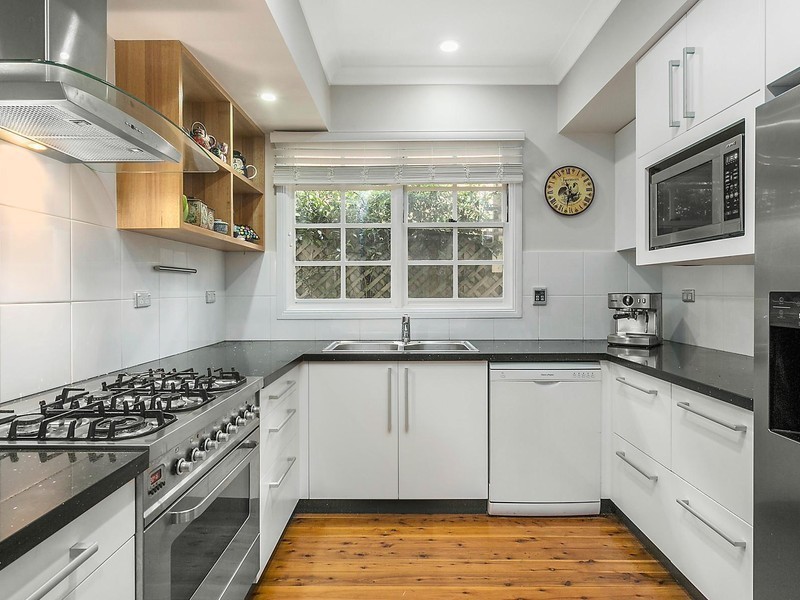 15 Leura Mall, Leura NSW 2780