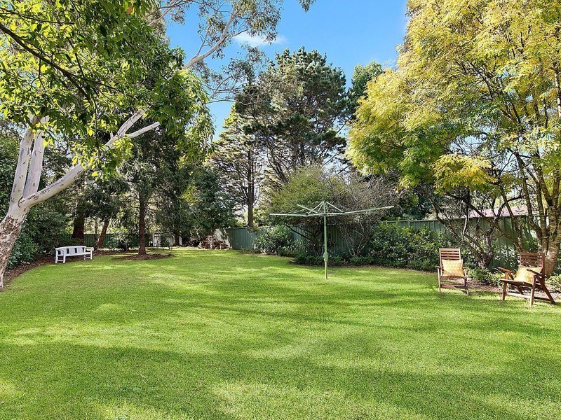 187 Blaxland Road, Wentworth Falls NSW 2782