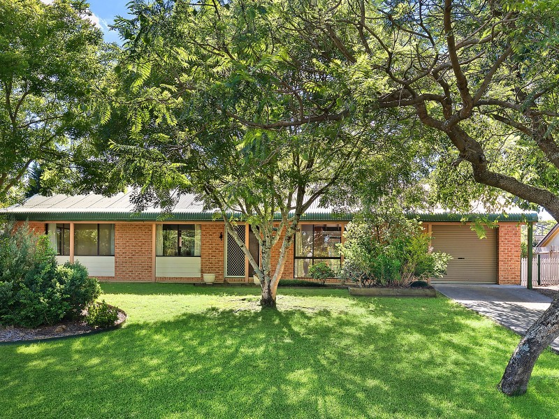 4 Pinnata Street, Woodford NSW 2778