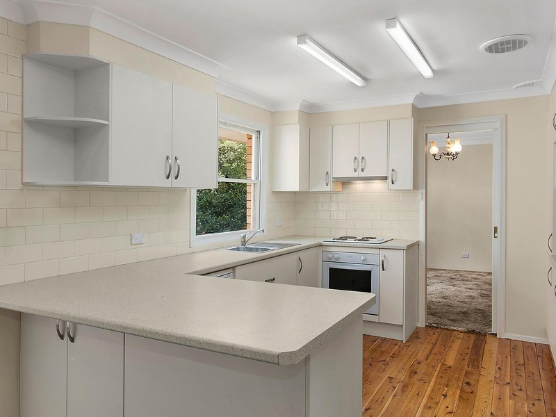 40 Yanko Avenue, Wentworth Falls NSW 2782