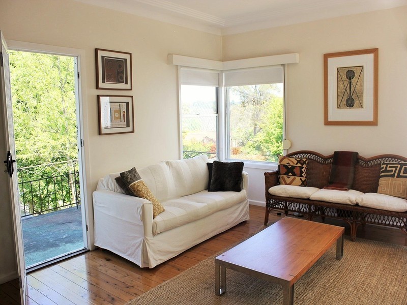 69 Gladstone Road, Leura NSW 2780