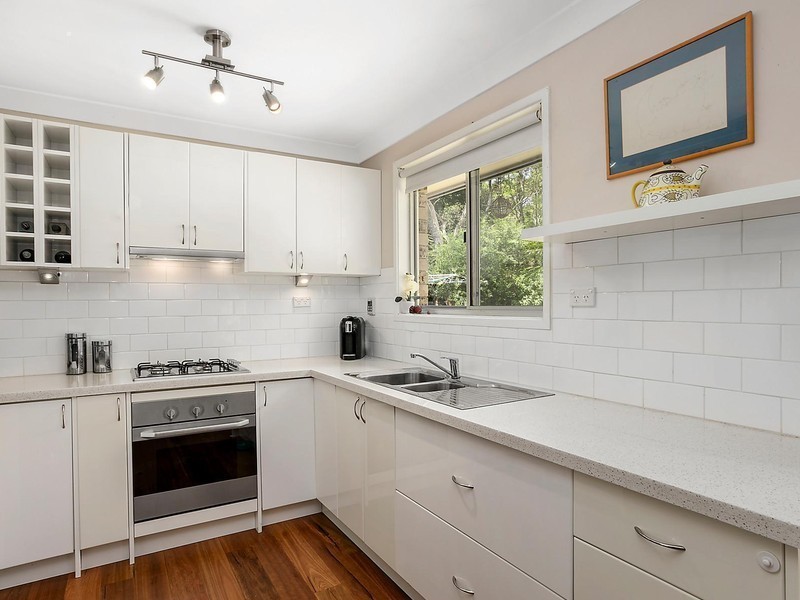 7 Queen Elizabeth Drive, Wentworth Falls NSW 2782