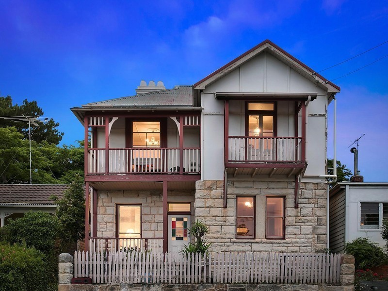6 Kundibar Street, Katoomba NSW 2780