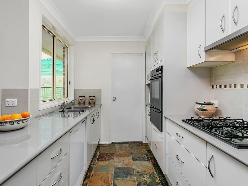 24 Myall Avenue, Leura NSW 2780