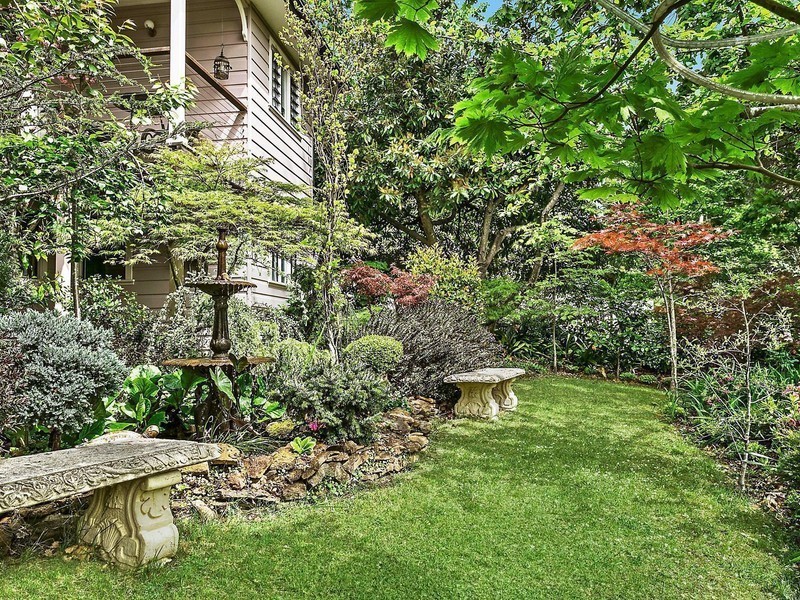 10 Cook Street, Leura NSW 2780