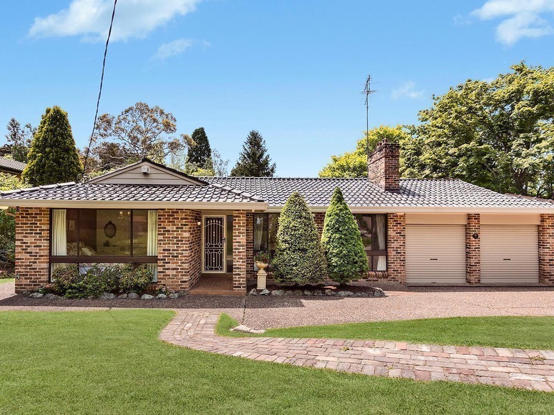 135 Wentworth Street, Blackheath NSW 2785