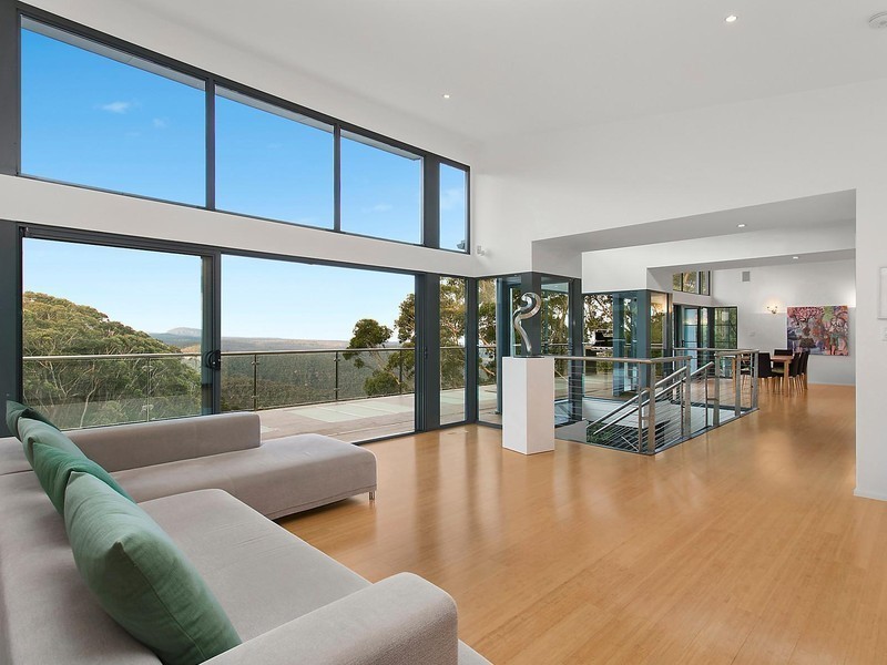 12 Claines Crescent, Wentworth Falls NSW 2782